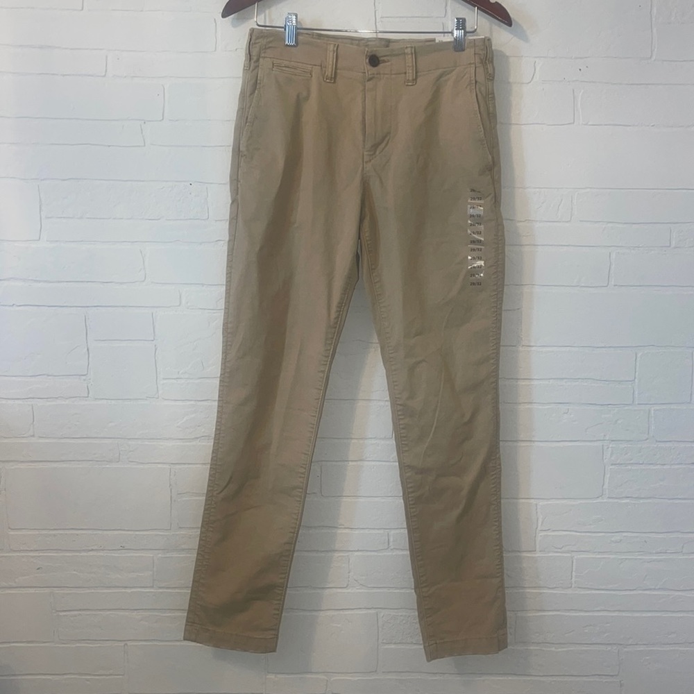 American Eagle Khakis